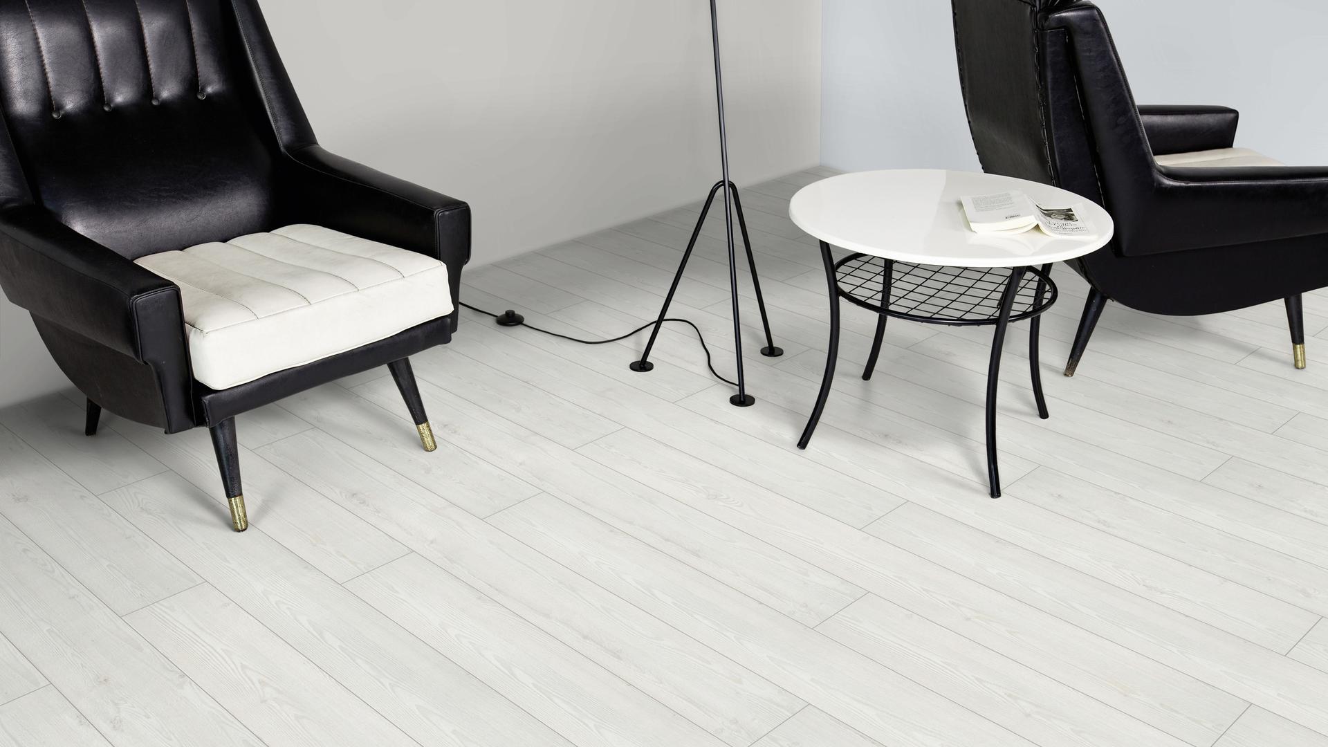 Laminat Kaindl 10mm 34308 KL.32 NAT.T.PREM.PL.